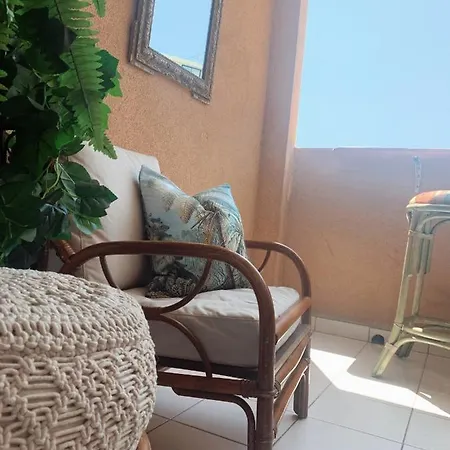 New Spring 2022! Seafront With 2 Pools & Sea View! * Cannes