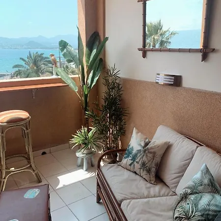 New Spring 2022! Seafront With 2 Pools & Sea View!