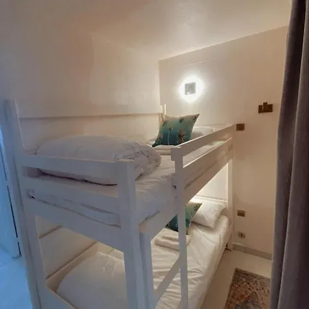 New Spring 2022! Seafront With 2 Pools & Sea View! Appartamento *
